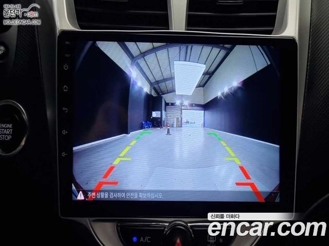Hyundai Accent 2015 — photo 13