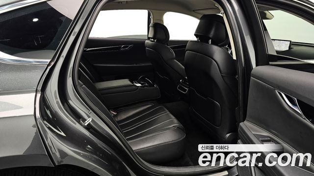 Genesis G80 2021 — photo 18