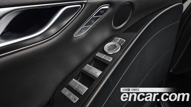 Genesis G80 2021 — photo 28