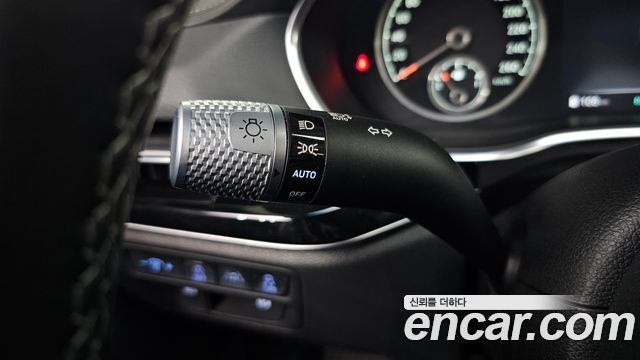 Genesis G80 2021 — photo 30