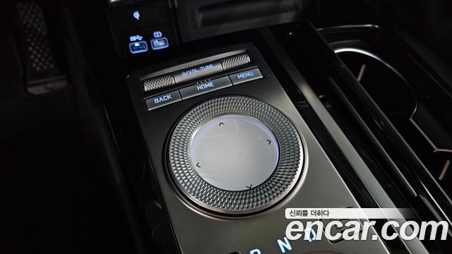 Genesis G80 2021 — photo 35