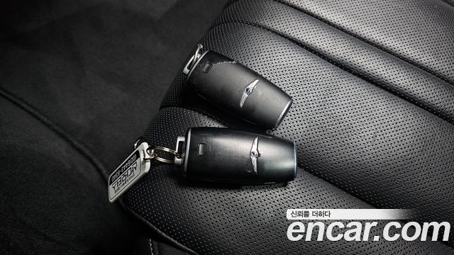 Genesis G80 2021 — photo 38
