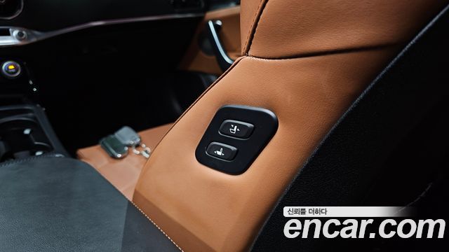 Kia Stinger 2023 — photo 30