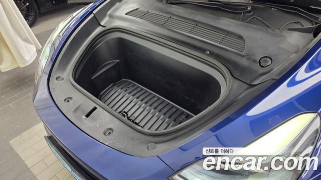 Tesla Model Y 2024 — photo 6