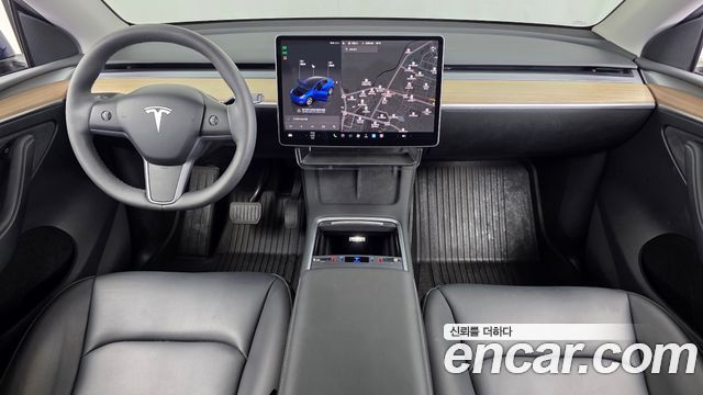 Tesla Model Y 2024 — photo 10
