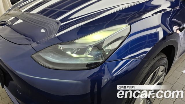 Tesla Model Y 2024 — photo 8