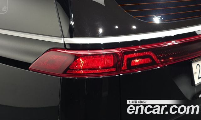 Kia Canival 2023 — photo 9