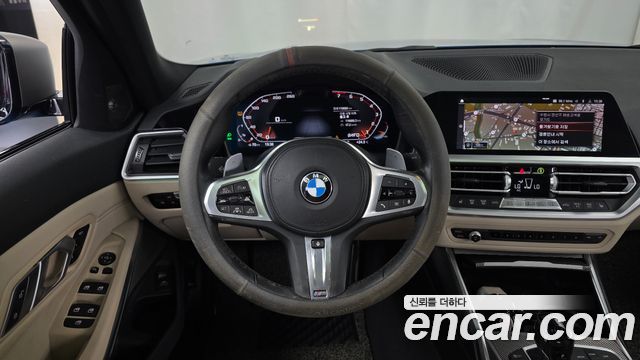 BMW 3-Series 2021 — photo 19