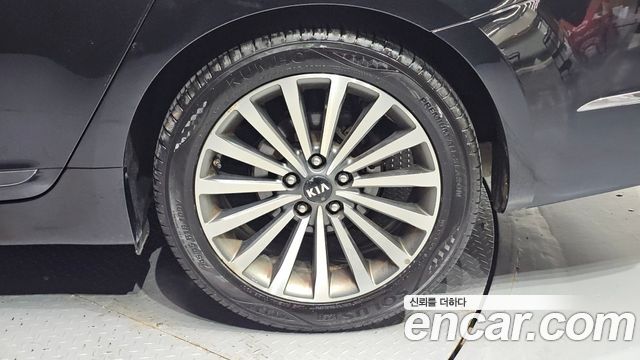 Kia K7 2016 — photo 7