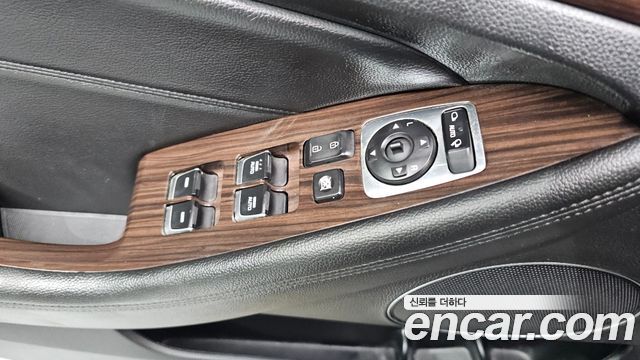 Kia K7 2016 — photo 29
