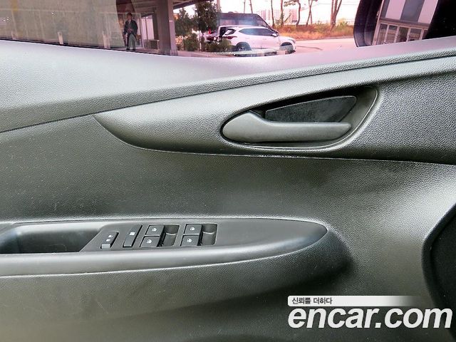 Chevrolet Korea Spark 2019 — photo 11