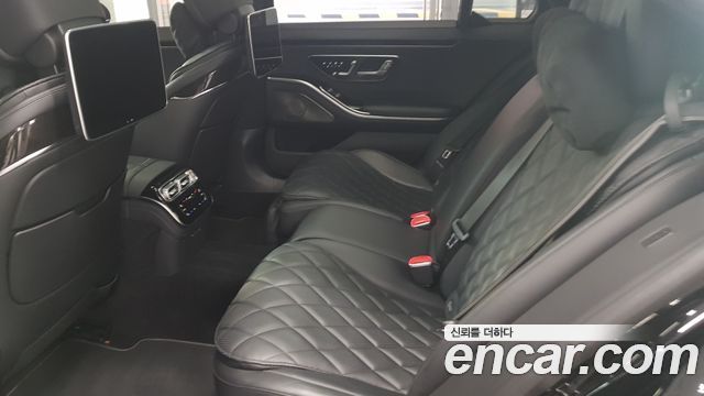 Mercedes-Benz S-Class 2022 — photo 10