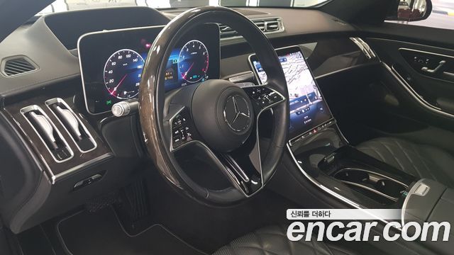 Mercedes-Benz S-Class 2022 — photo 13