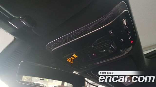 Mercedes-Benz S-Class 2022 — photo 17