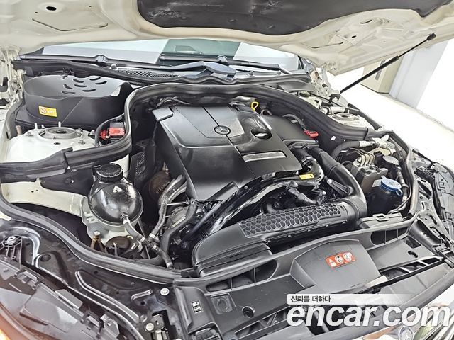 Mercedes-Benz E-Class 2014 — photo 6