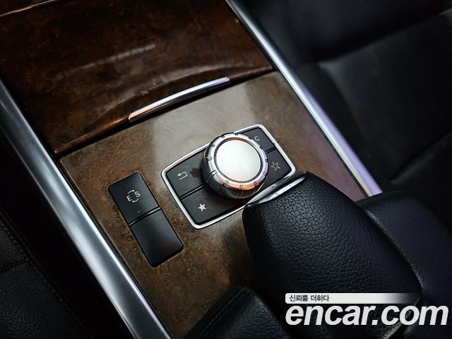 Mercedes-Benz E-Class 2014 — photo 15