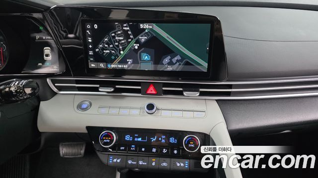 Hyundai AVANTE 2023 — photo 19