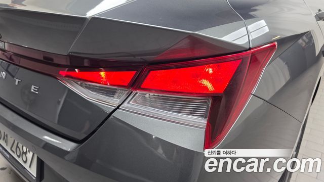 Hyundai AVANTE 2023 — photo 9