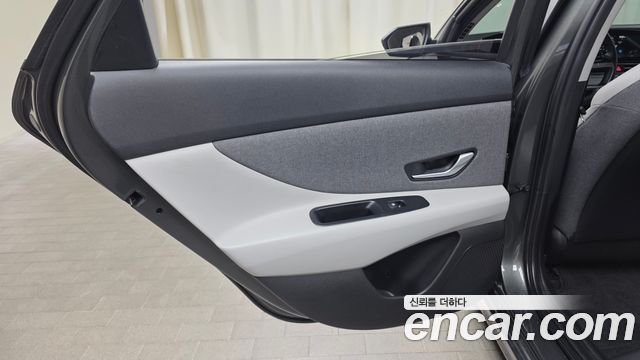 Hyundai AVANTE 2023 — photo 15