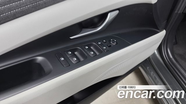 Hyundai AVANTE 2023 — photo 27