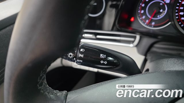 Hyundai AVANTE 2023 — photo 28