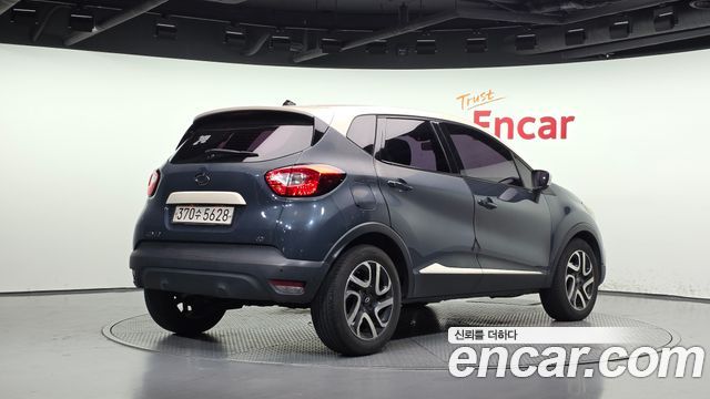 Renault Korea QM3 2016 — photo 2