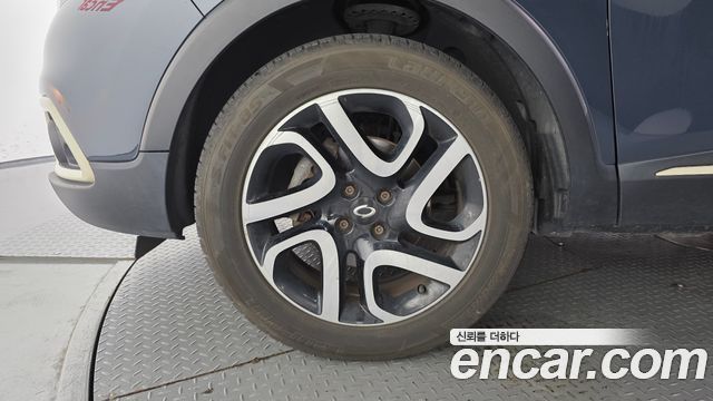 Renault Korea QM3 2016 — photo 5