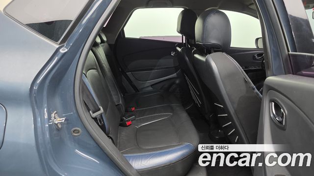Renault Korea QM3 2016 — photo 12