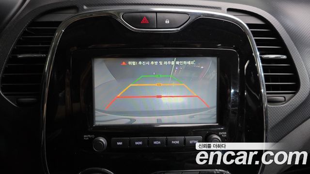 Renault Korea QM3 2016 — photo 15