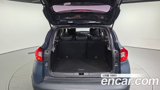 Renault Korea QM3 2016 — photo 20