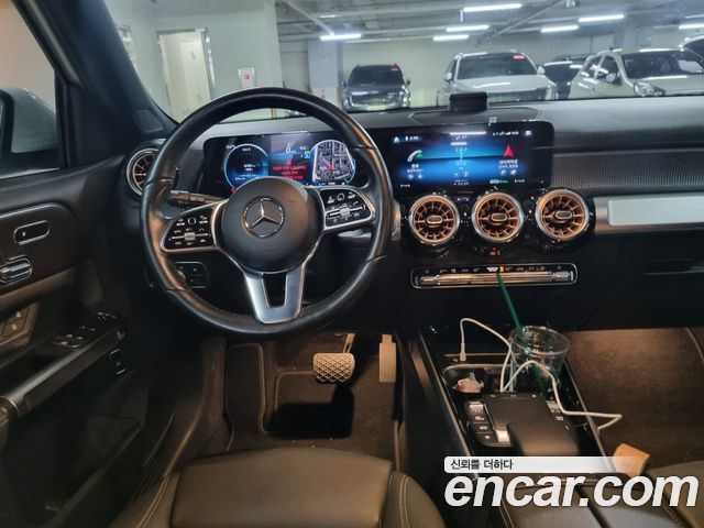 Mercedes-Benz EQB 2024 — photo 6