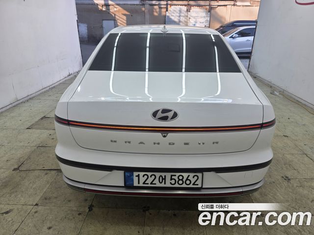 Hyundai Grandeur 2023 — photo 4