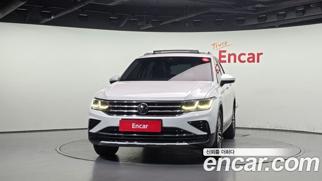 Volkswagen Tiguan 2023 — photo 3
