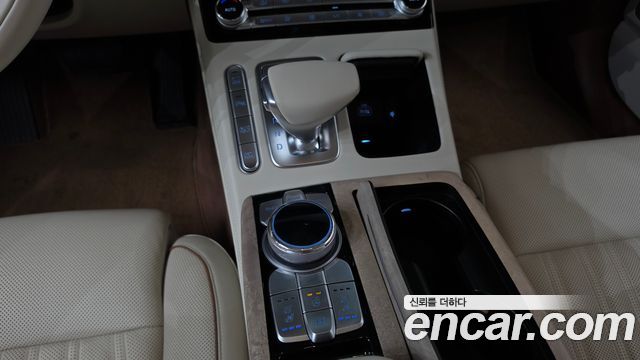 Genesis G90 2020 — photo 12