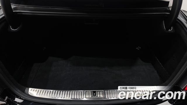 Genesis G90 2020 — photo 26