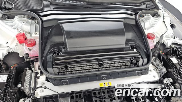 Mercedes-Benz EQE 2023 — photo 6