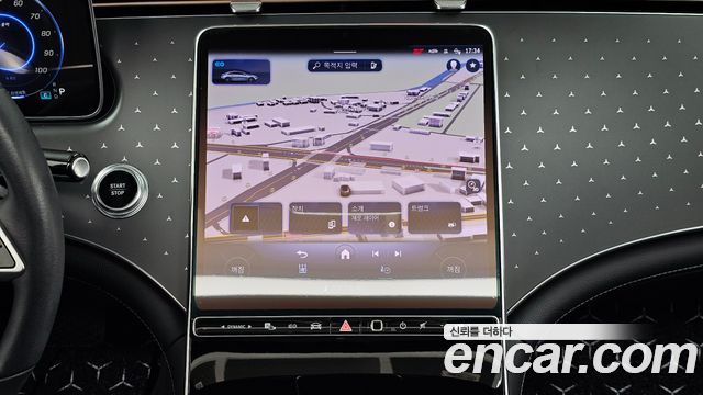 Mercedes-Benz EQE 2023 — photo 20