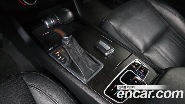 Kia K7 2013 — photo 9