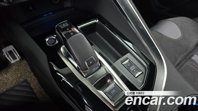 Peugeot 3008 2022 — photo 12
