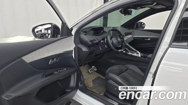 Peugeot 3008 2022 — photo 13