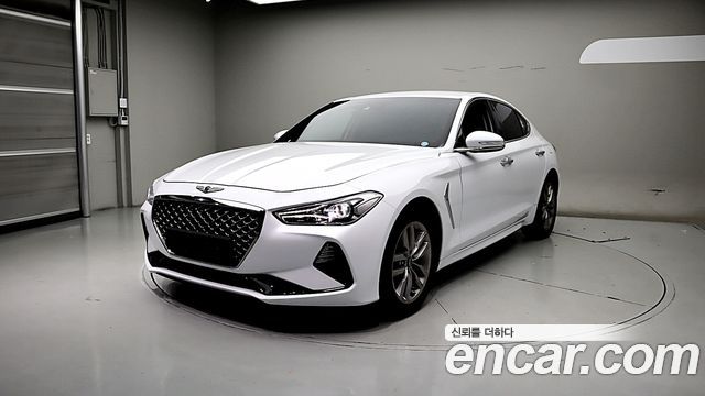 Genesis G70 2019 — photo 1