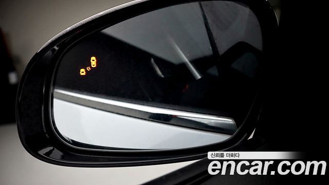 Genesis G70 2019 — photo 9
