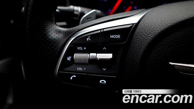 Genesis G70 2019 — photo 11