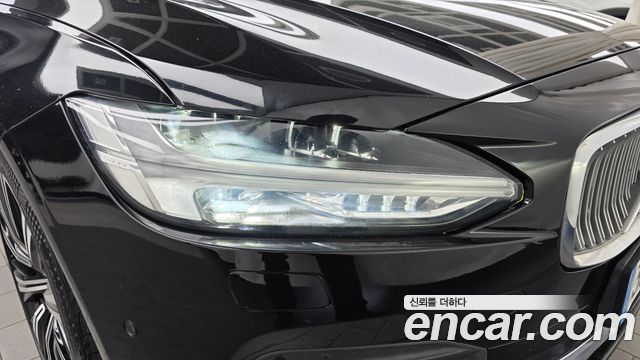 Volvo S90 2021 — photo 8