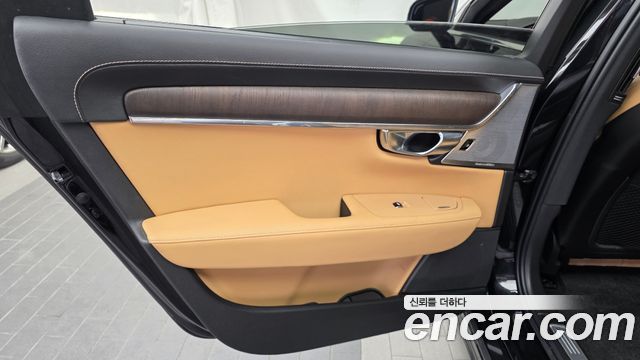 Volvo S90 2021 — photo 15
