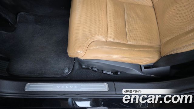 Volvo S90 2021 — photo 31