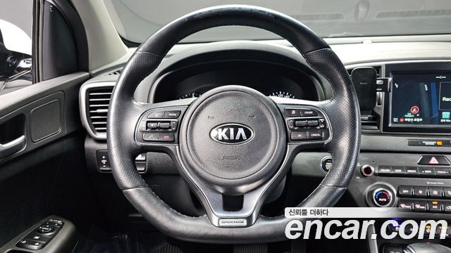 Kia Sportage 2016 — photo 13