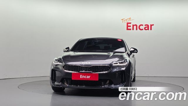 Kia Stinger 2022 — photo 3