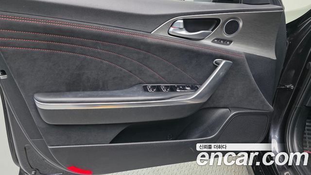 Kia Stinger 2022 — photo 14