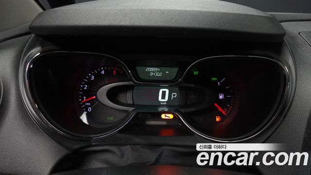 Renault Korea QM3 2016 — photo 8
